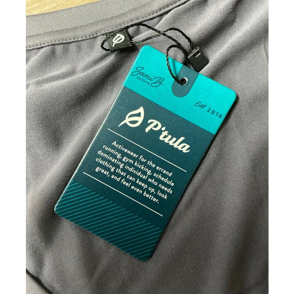 P’tula Activewear V-Neck Short Sleeve Tee Gray Size S NWT - Picture 3 of 7